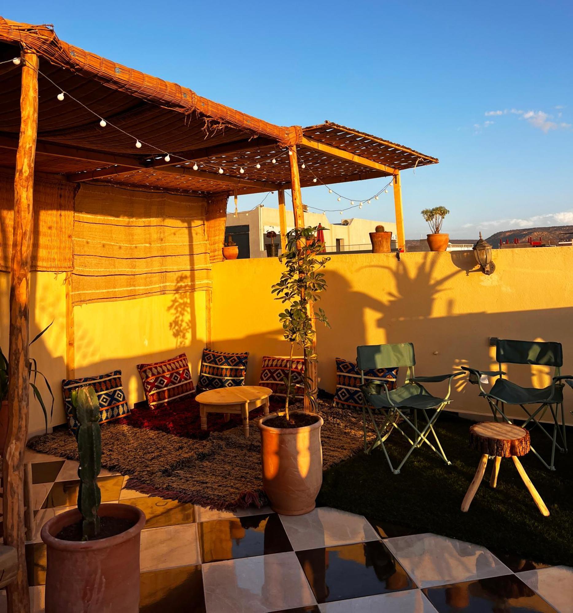 Mamo Surf Morocco Hostel Tamraght Bagian luar foto
