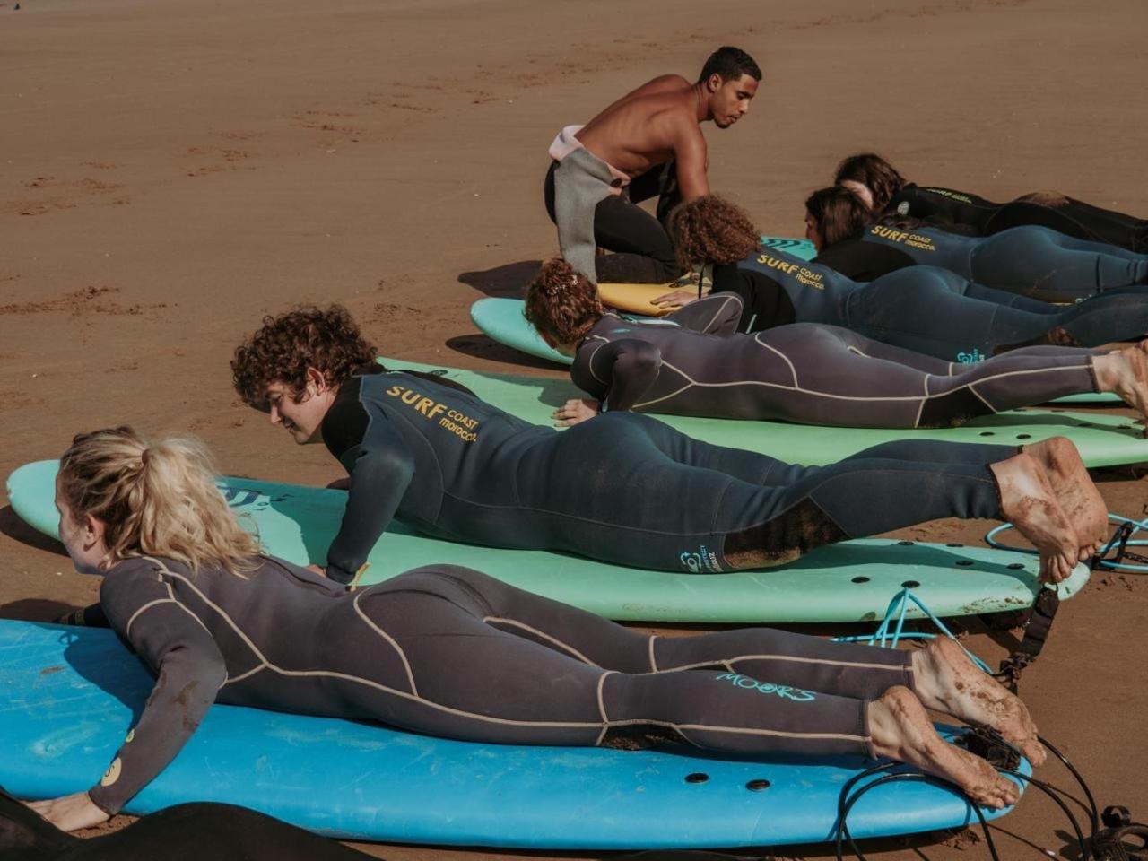 Mamo Surf Morocco Hostel Tamraght Bagian luar foto